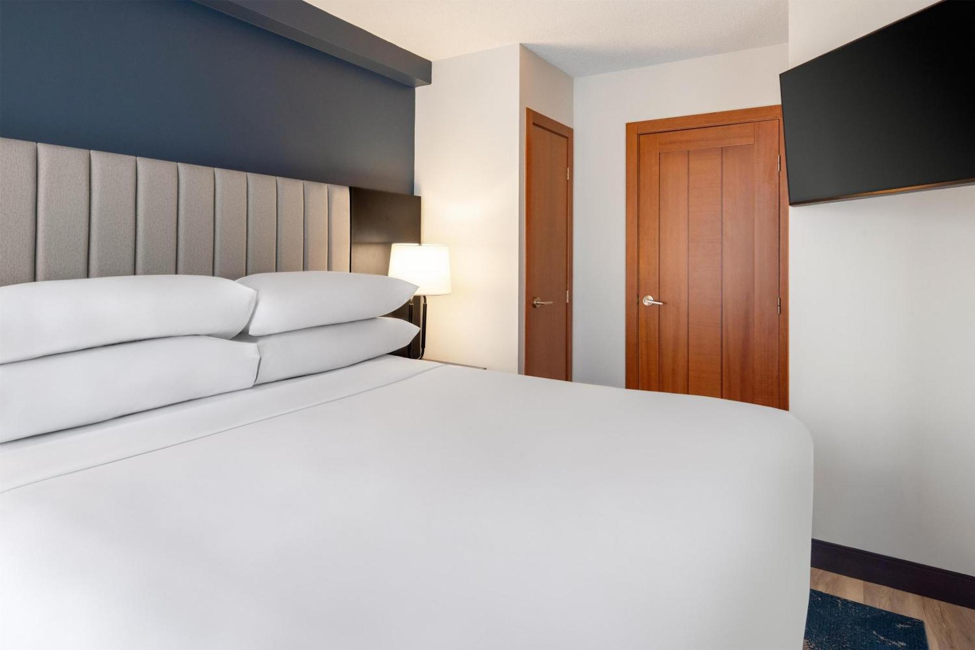 Two-Room King Suite