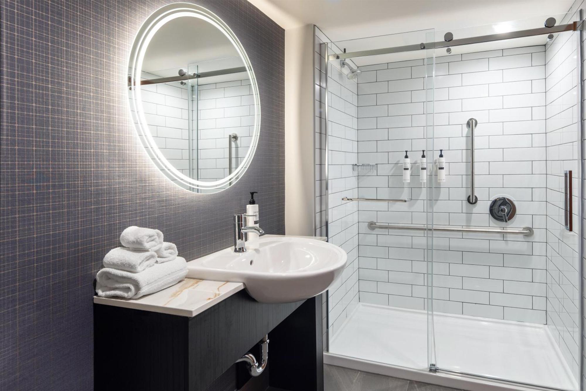 Two-Room Suite Two Double Beds Mobility Access