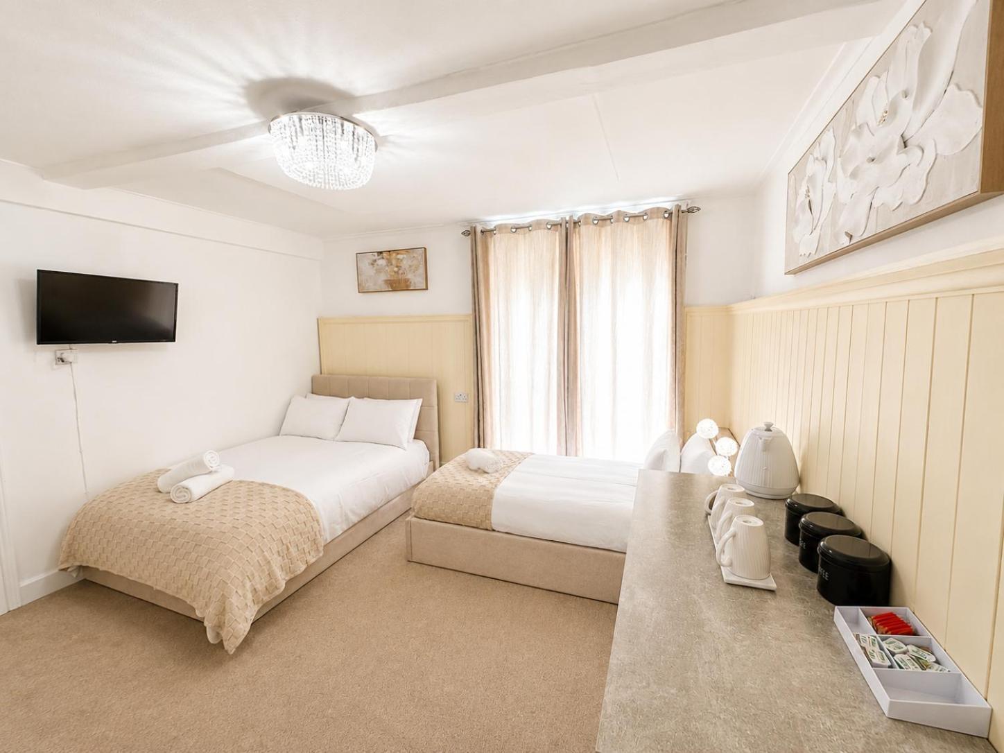 Classic Triple Room
