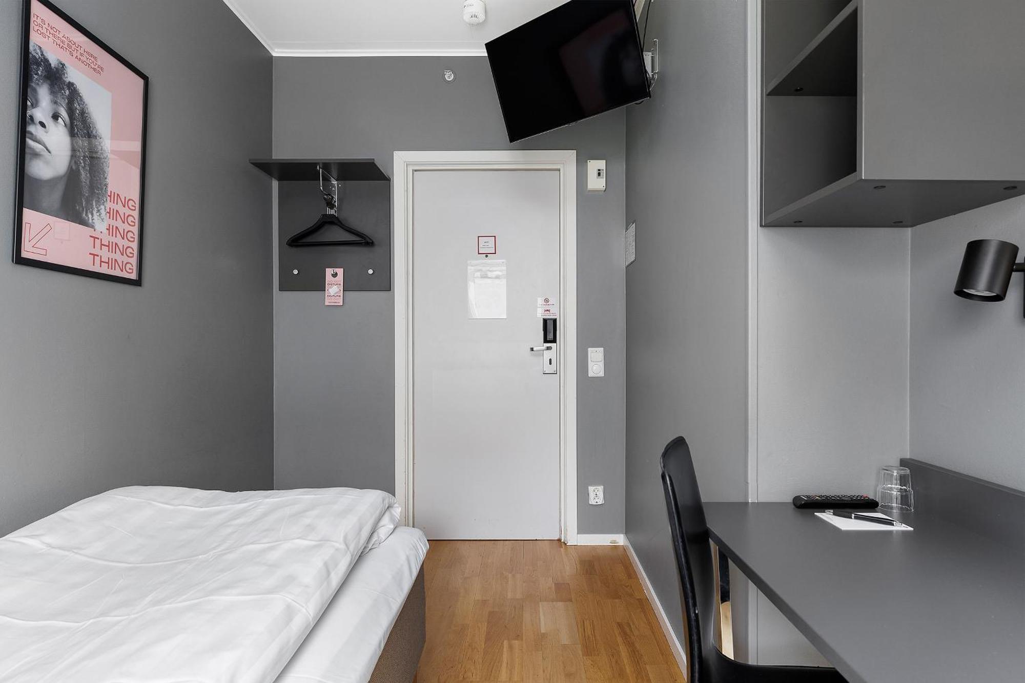 Economy Single Room