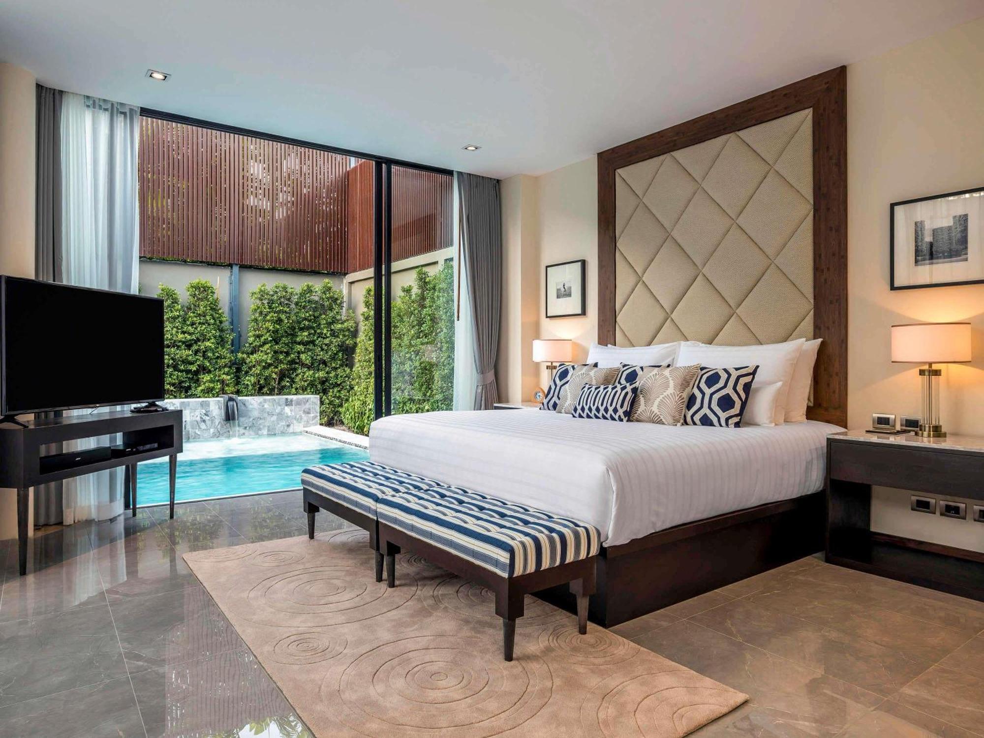 One-Bedroom Pool Villa 24-hour butler service