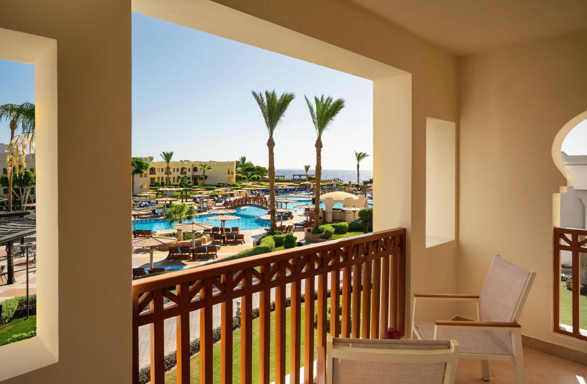 Superior Double or Twin Room Pool View