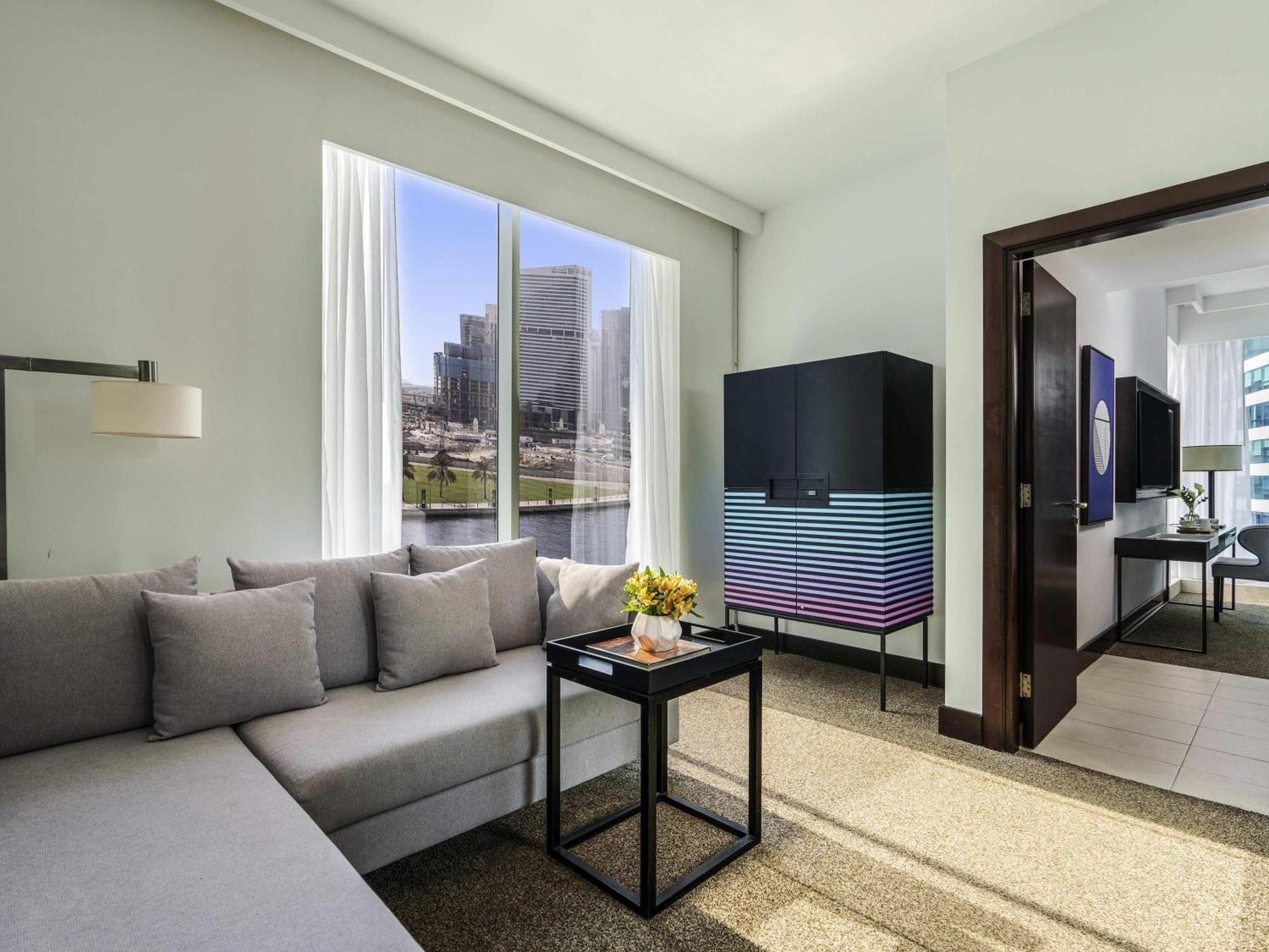 Superior Suite Canal View