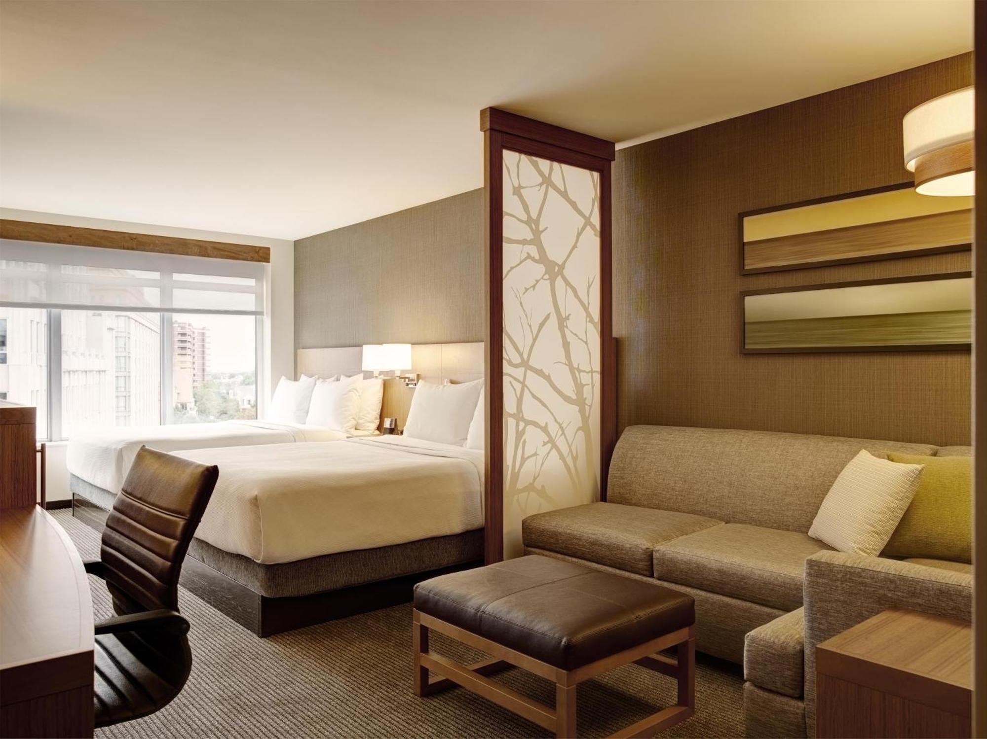 Queen Room Two Queen Beds Sofa Bed