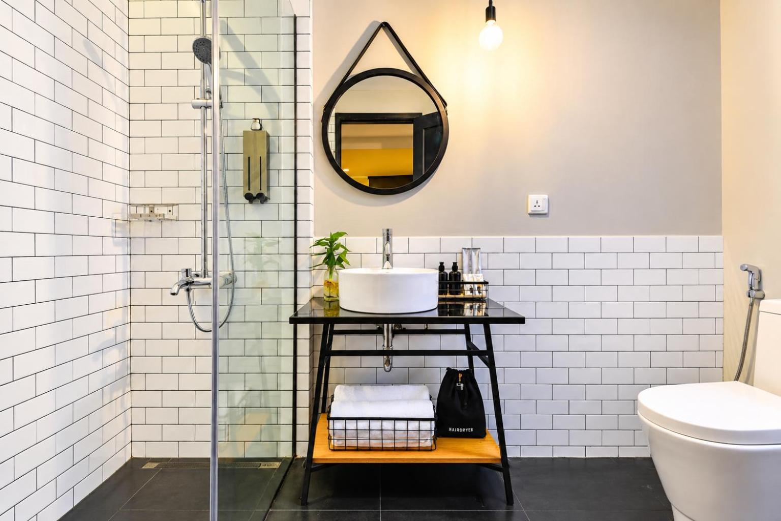 DELUXE DOUBLE NEST LAUNDRY MINIBAR