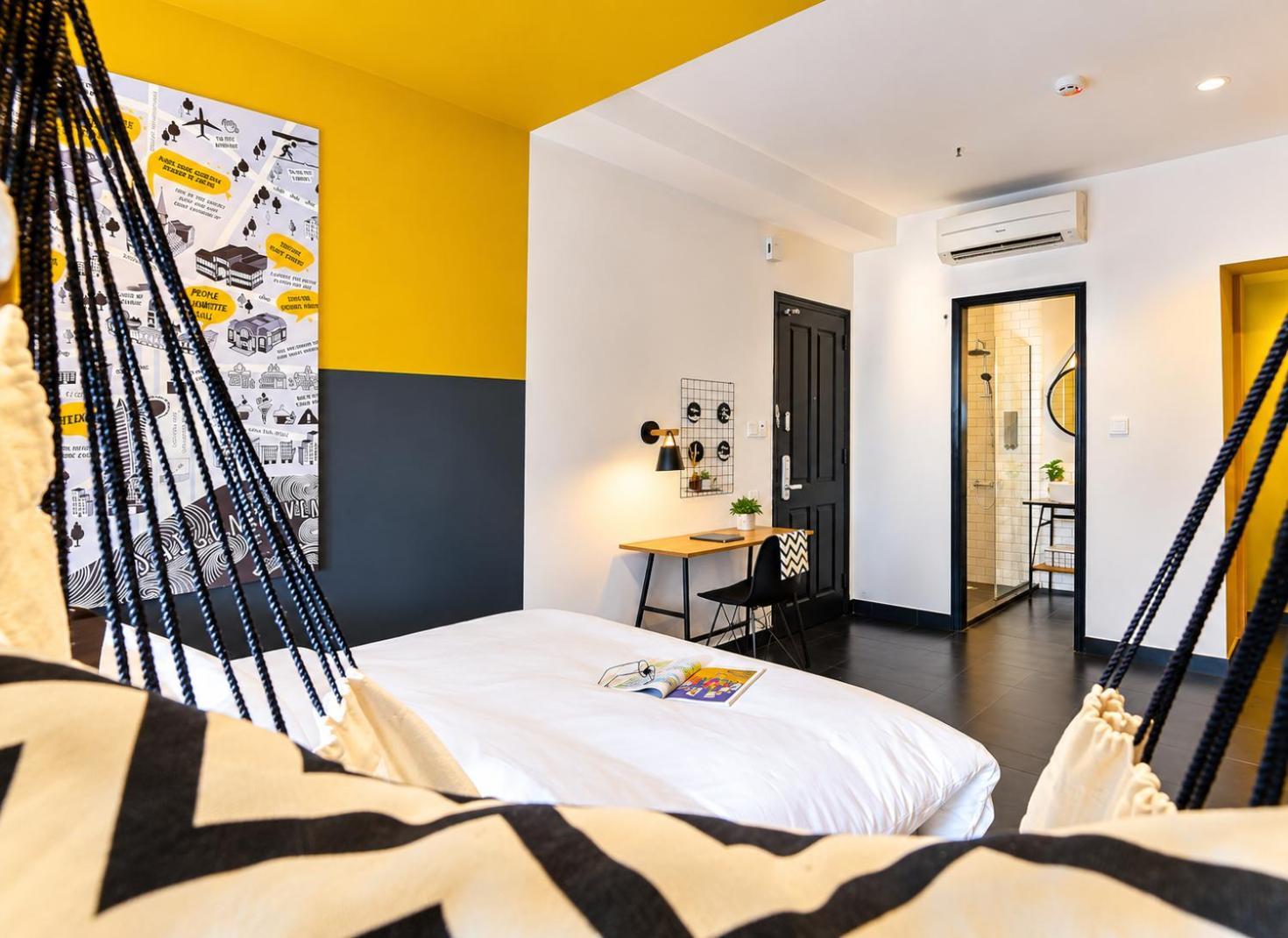 DELUXE DOUBLE NEST LAUNDRY MINIBAR