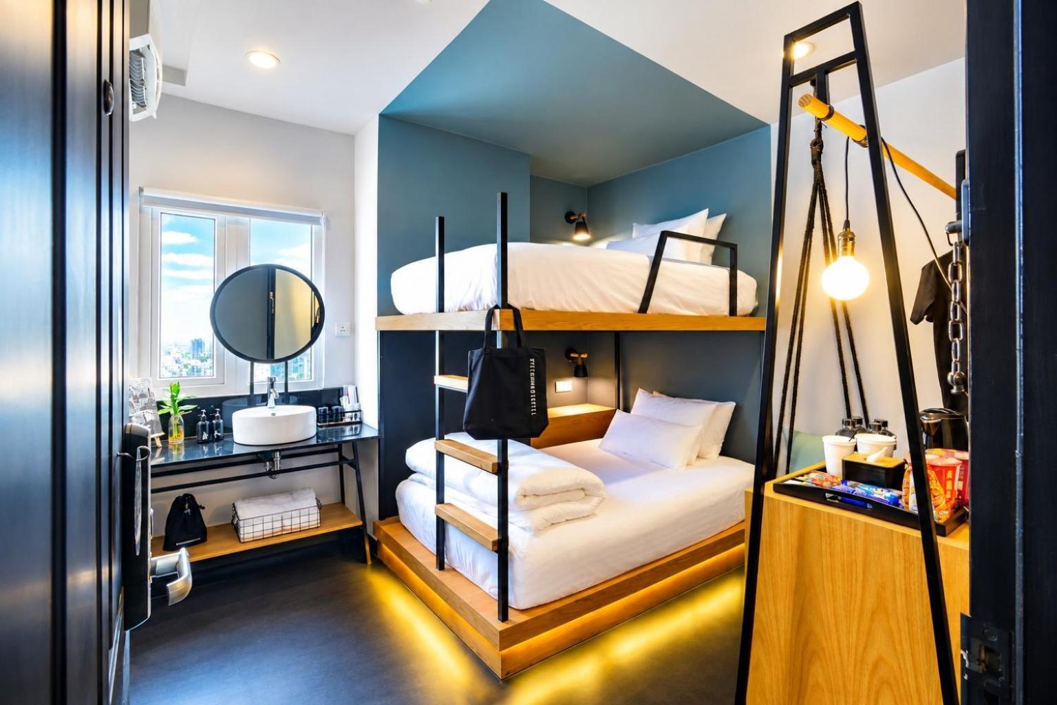 COZY TWIN NEST LAUNDRY MINIBAR