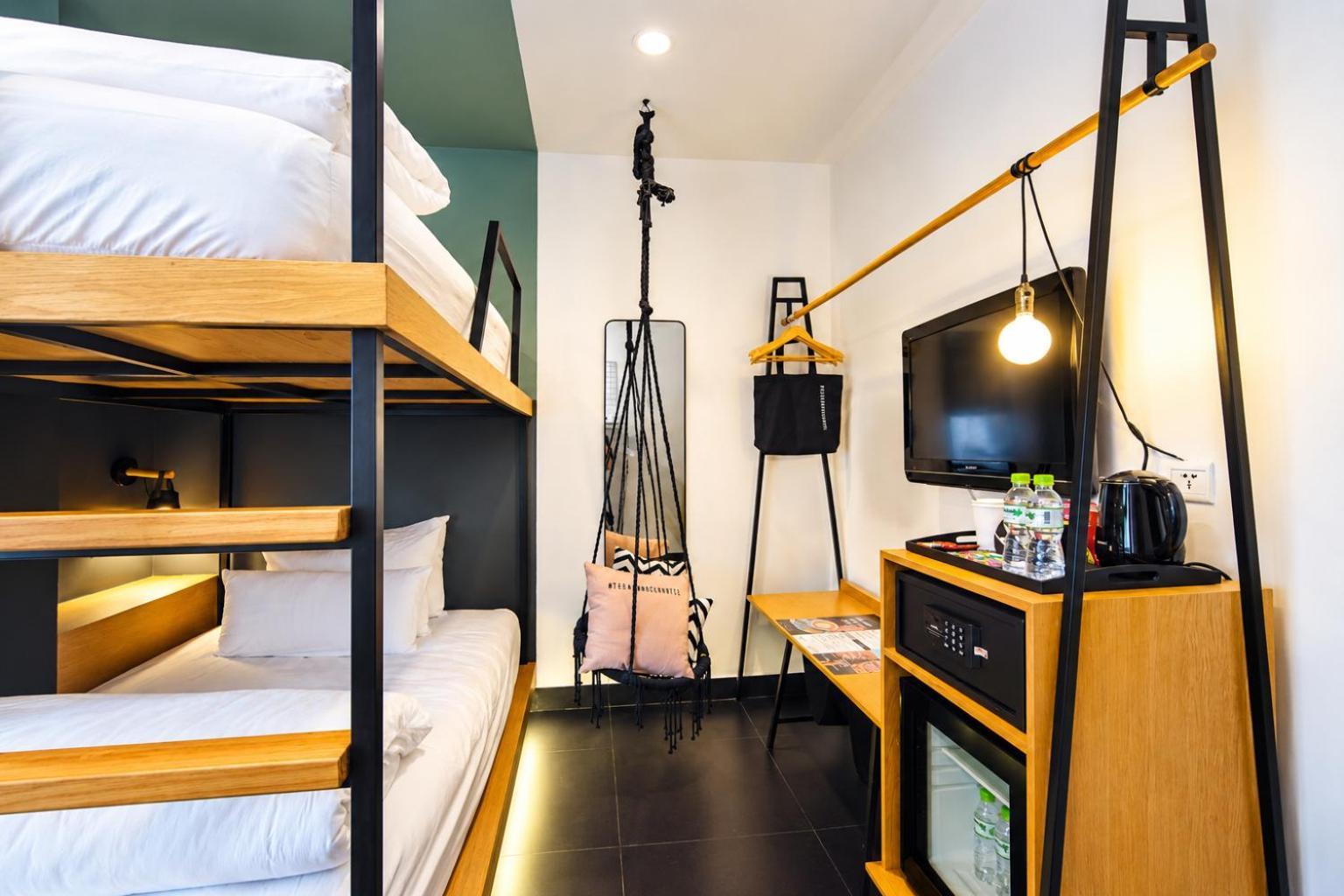 COZY TWIN NEST LAUNDRY MINIBAR