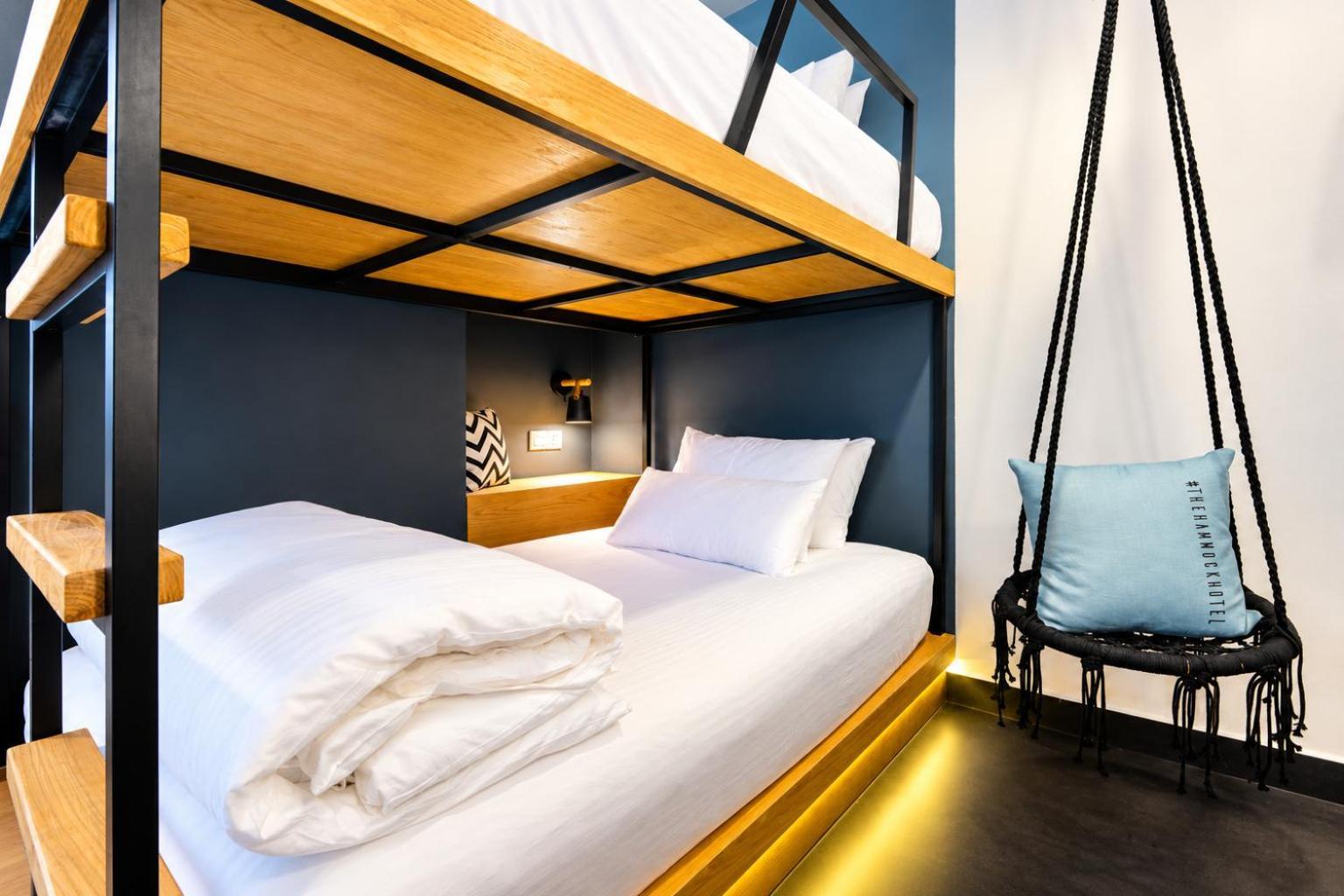 COZY TWIN NEST LAUNDRY MINIBAR