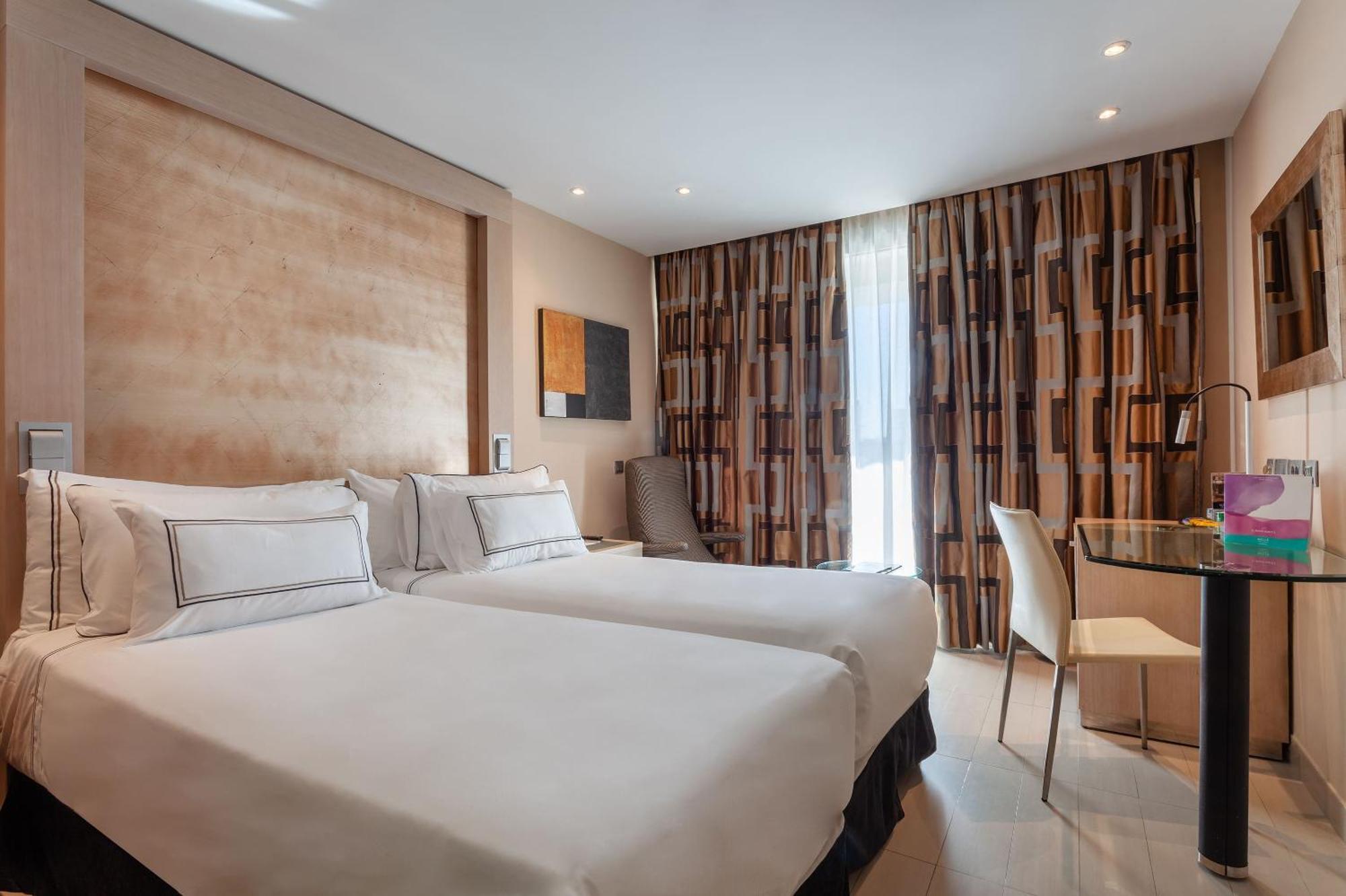 Melia Twin Room