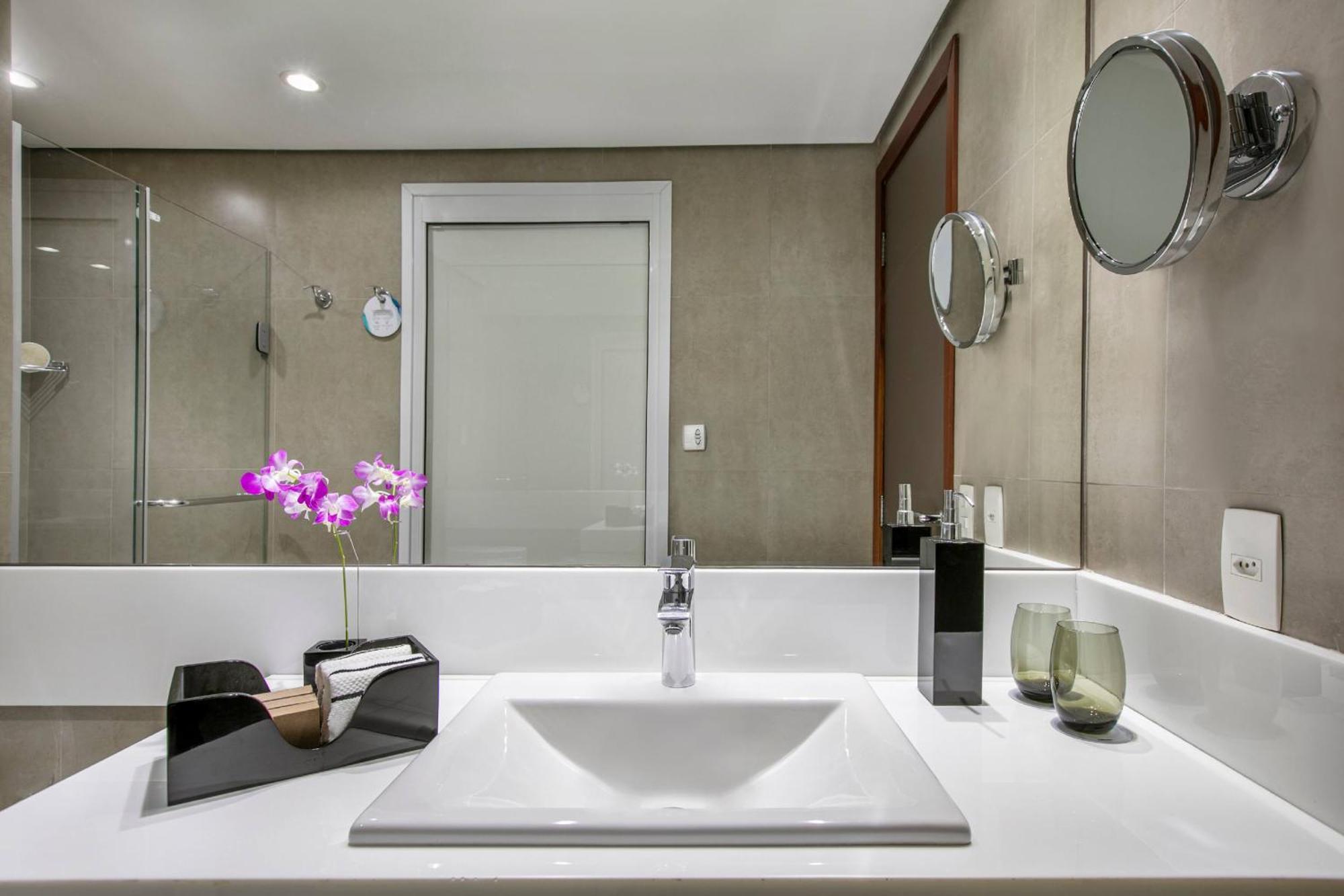 Premium King Room