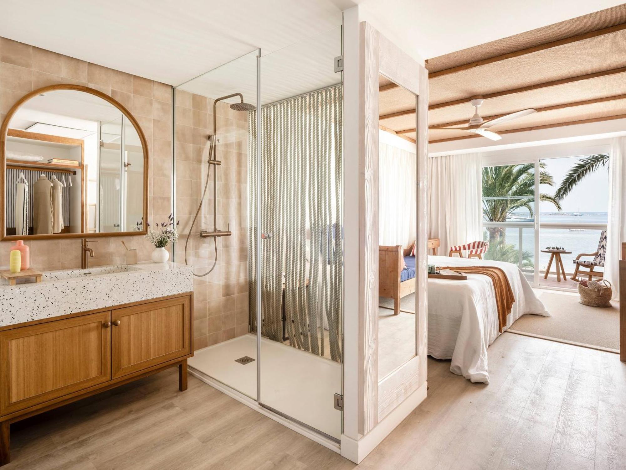 ZEL Premier Room Mediterranean View