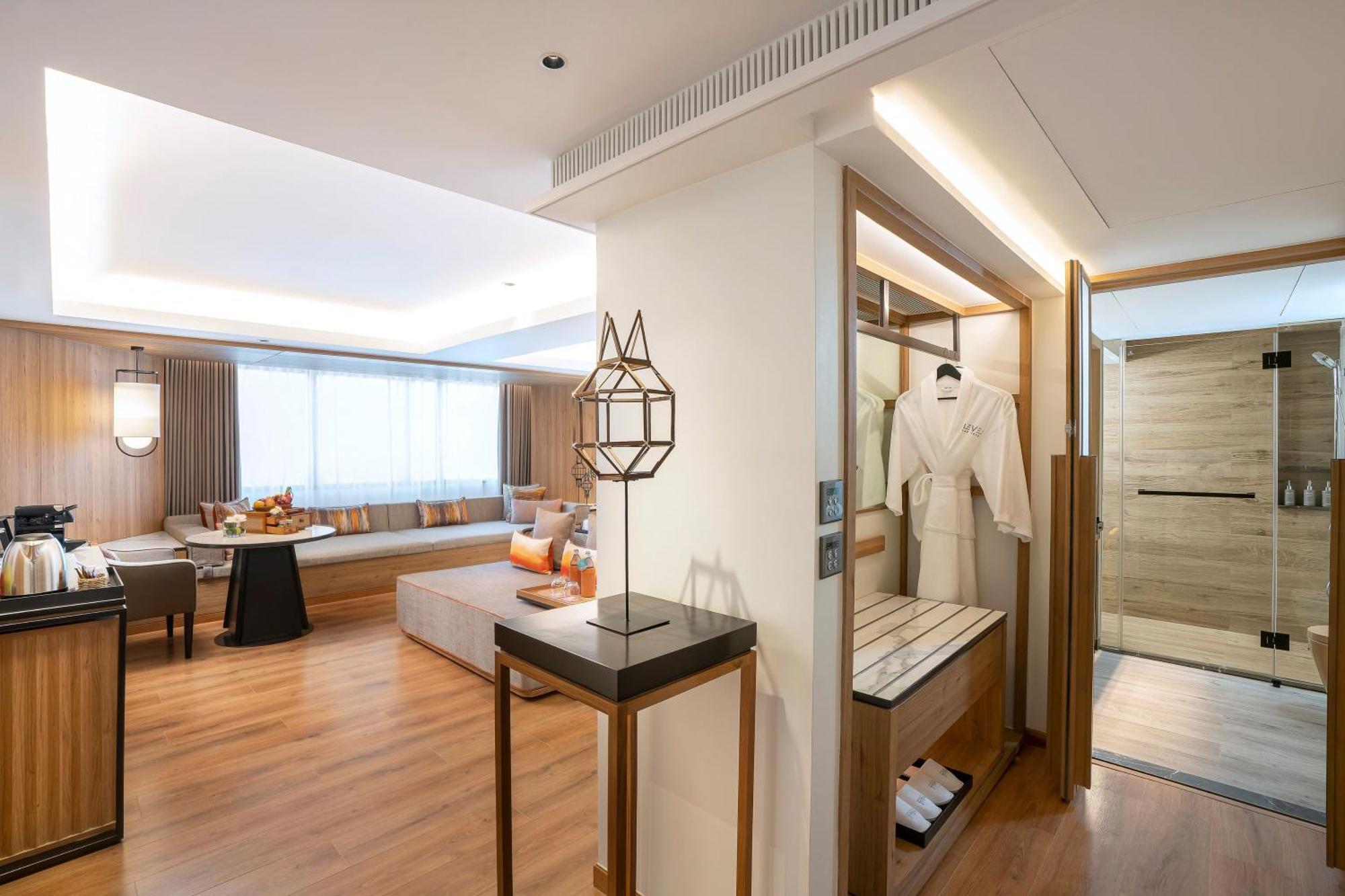 The Level Premium Room