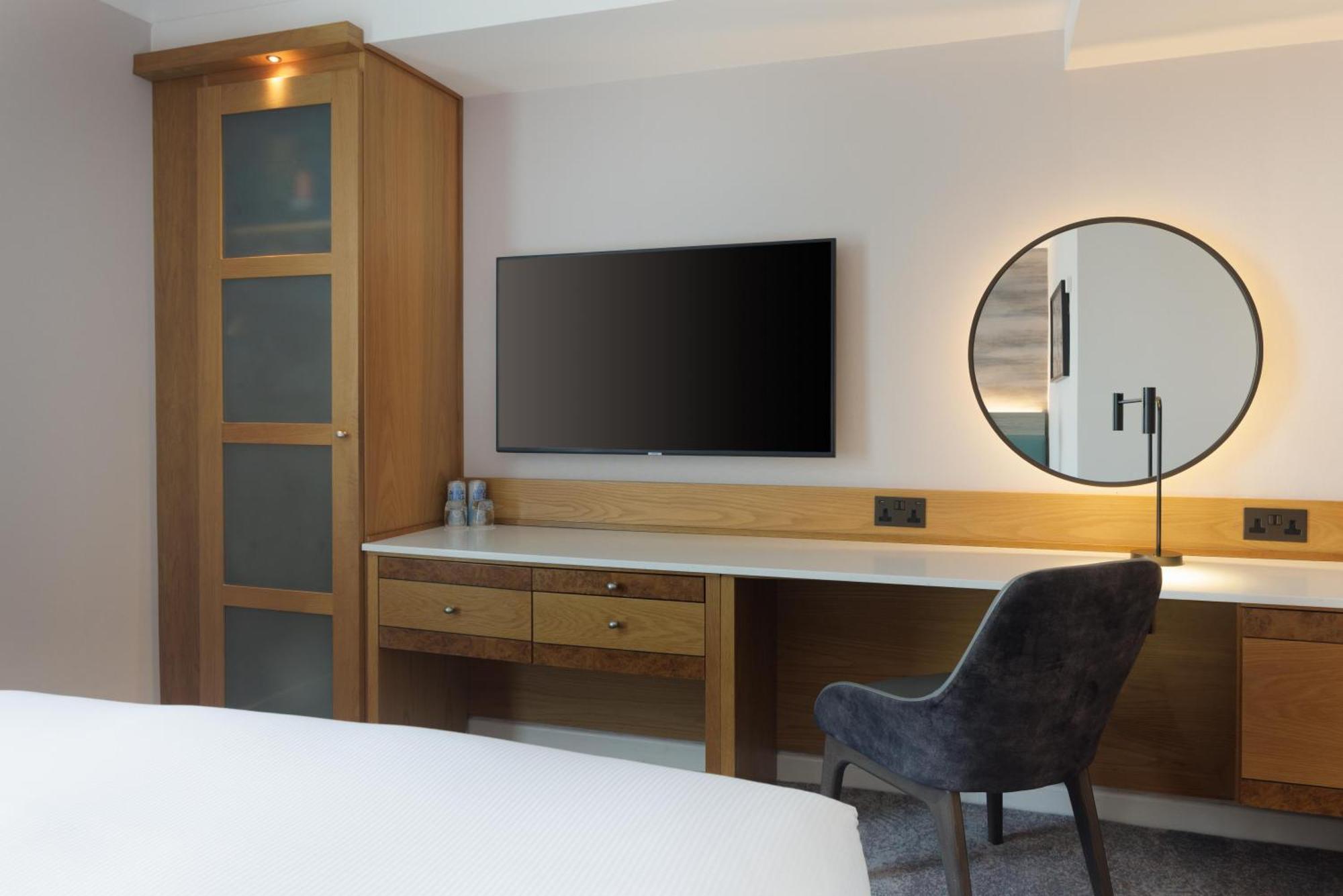 King Guest Room