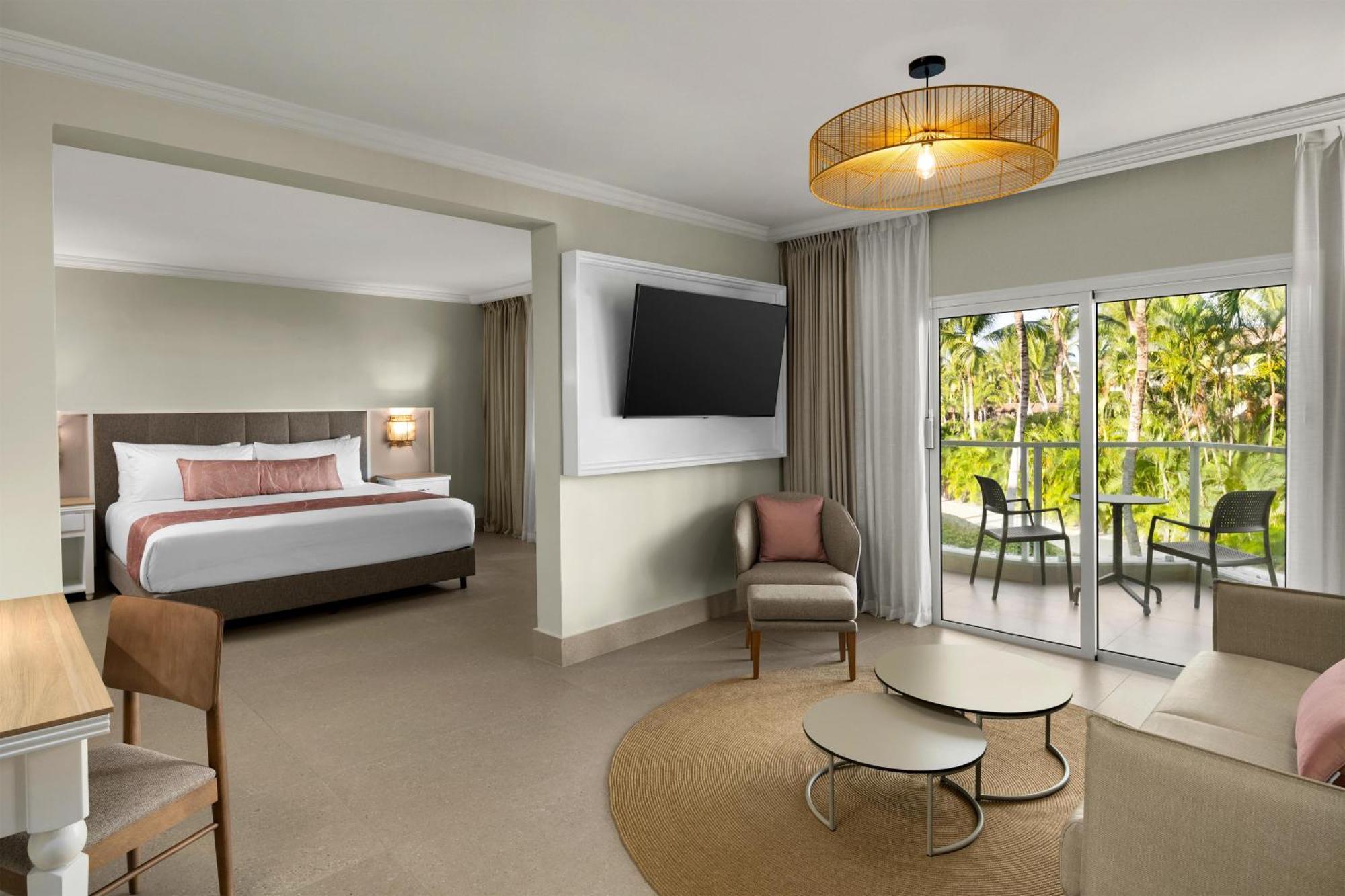 Junior King Suite
