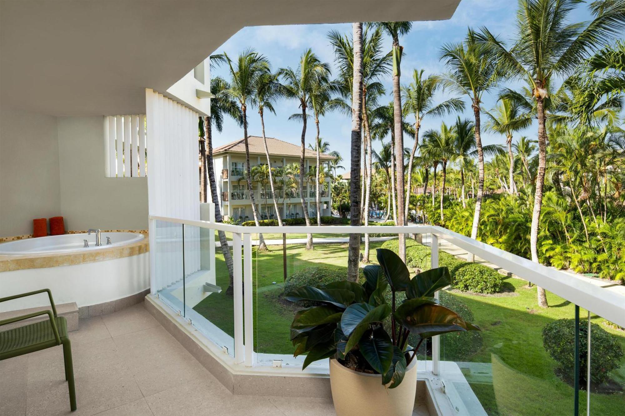 Junior King Suite