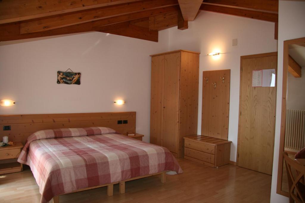 Tweepersoonskamer met 1 of 2 Bedden en Balkon
