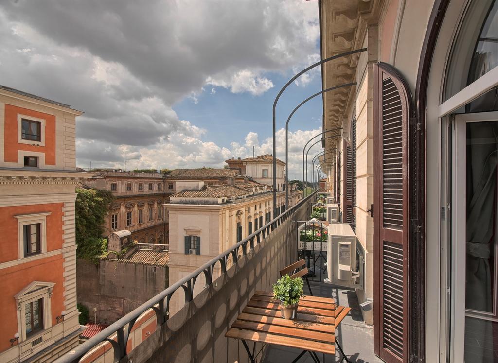 Deluxe Double or Twin Room Balcony
