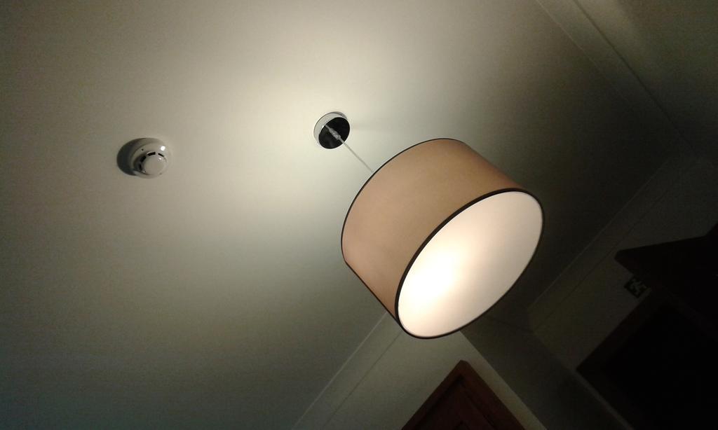 Single Room,214673942:JPEG