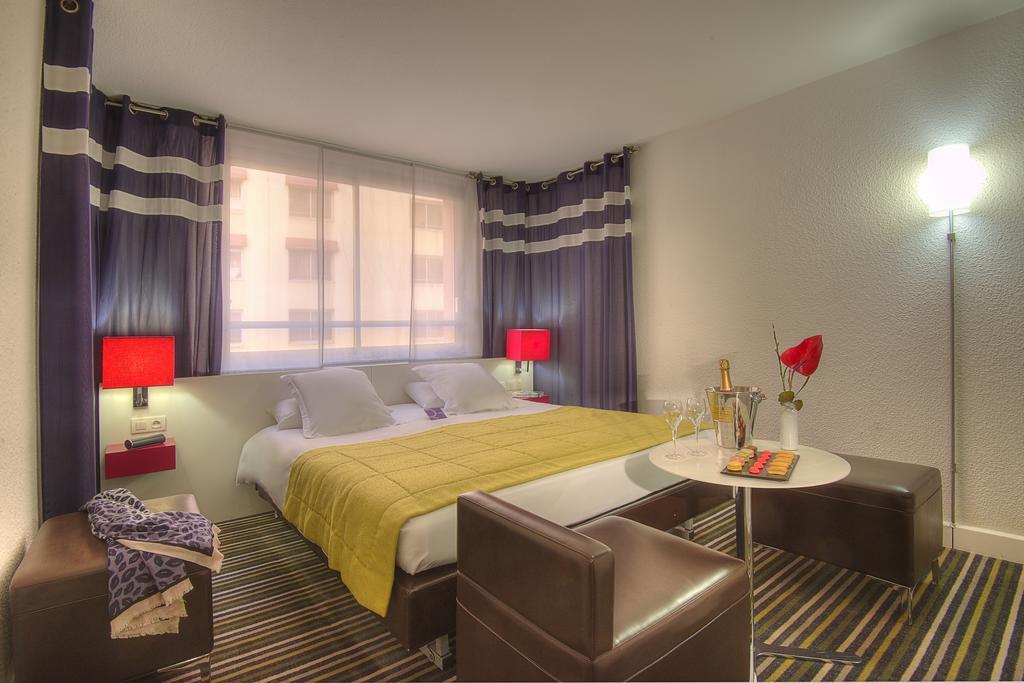 Superior Double Room,453215079:JPEG