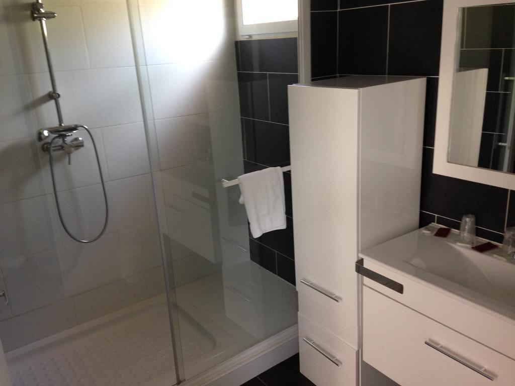 Family Room,331681690:JPEG