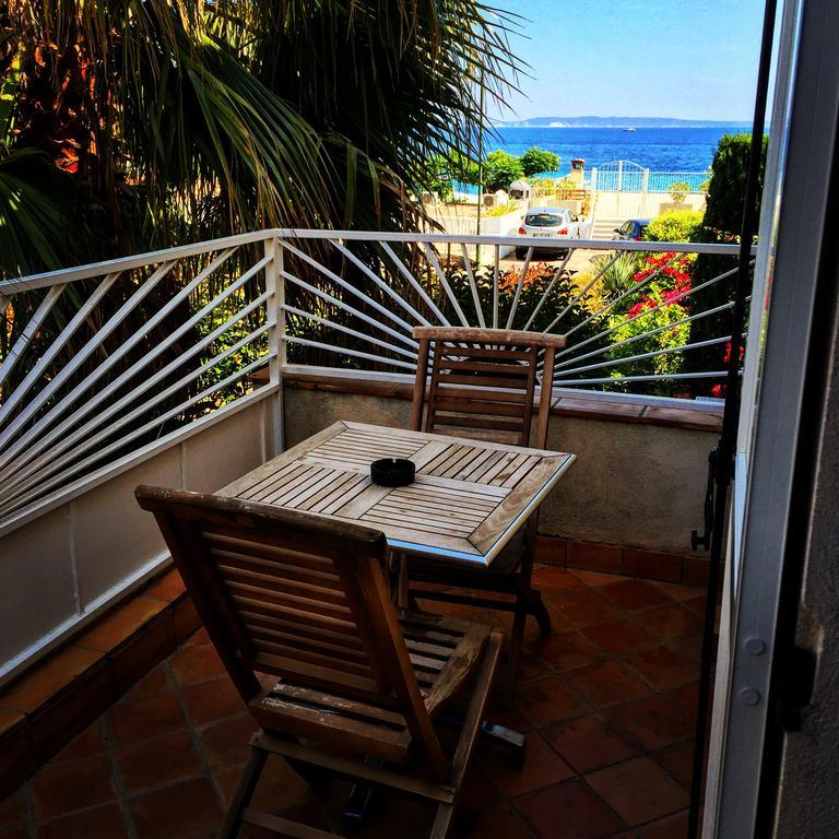 Family Room Side Sea View