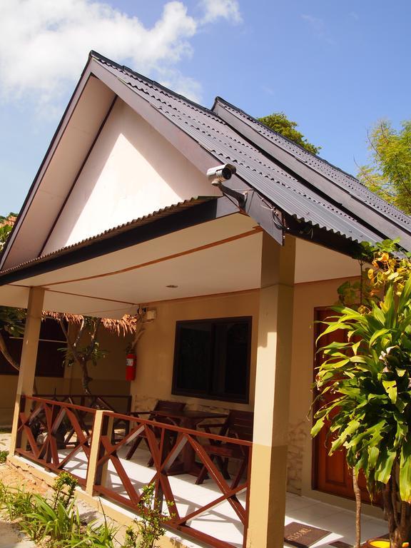 Bangalô Standard com 2 Camas de Solteiro