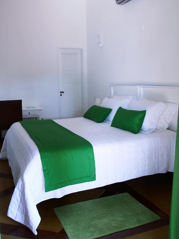 Suite,1722888821:JPEG