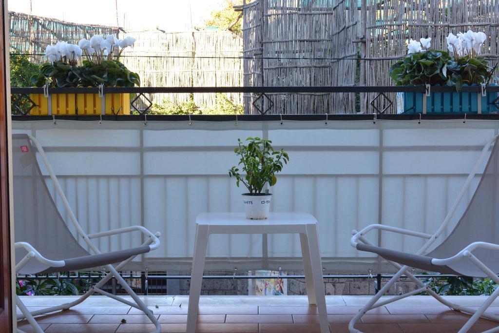 Apartamento con balcón