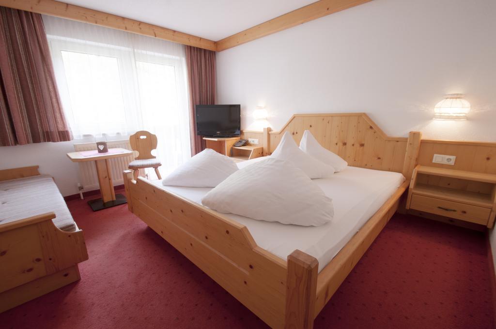 Double Room Mountain View