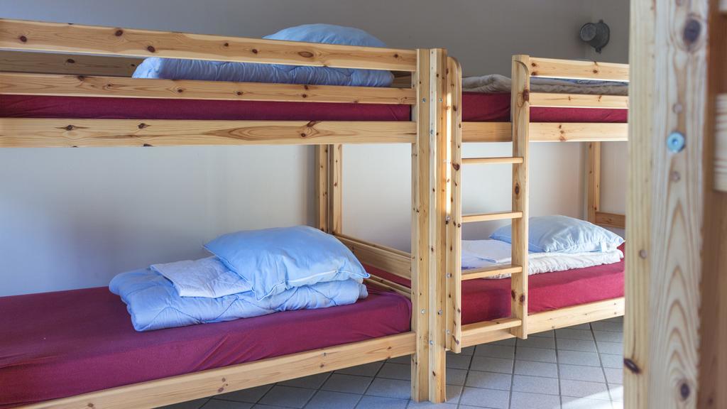 Economy Kamer met Stapelbed en Gedeelde Badkamer