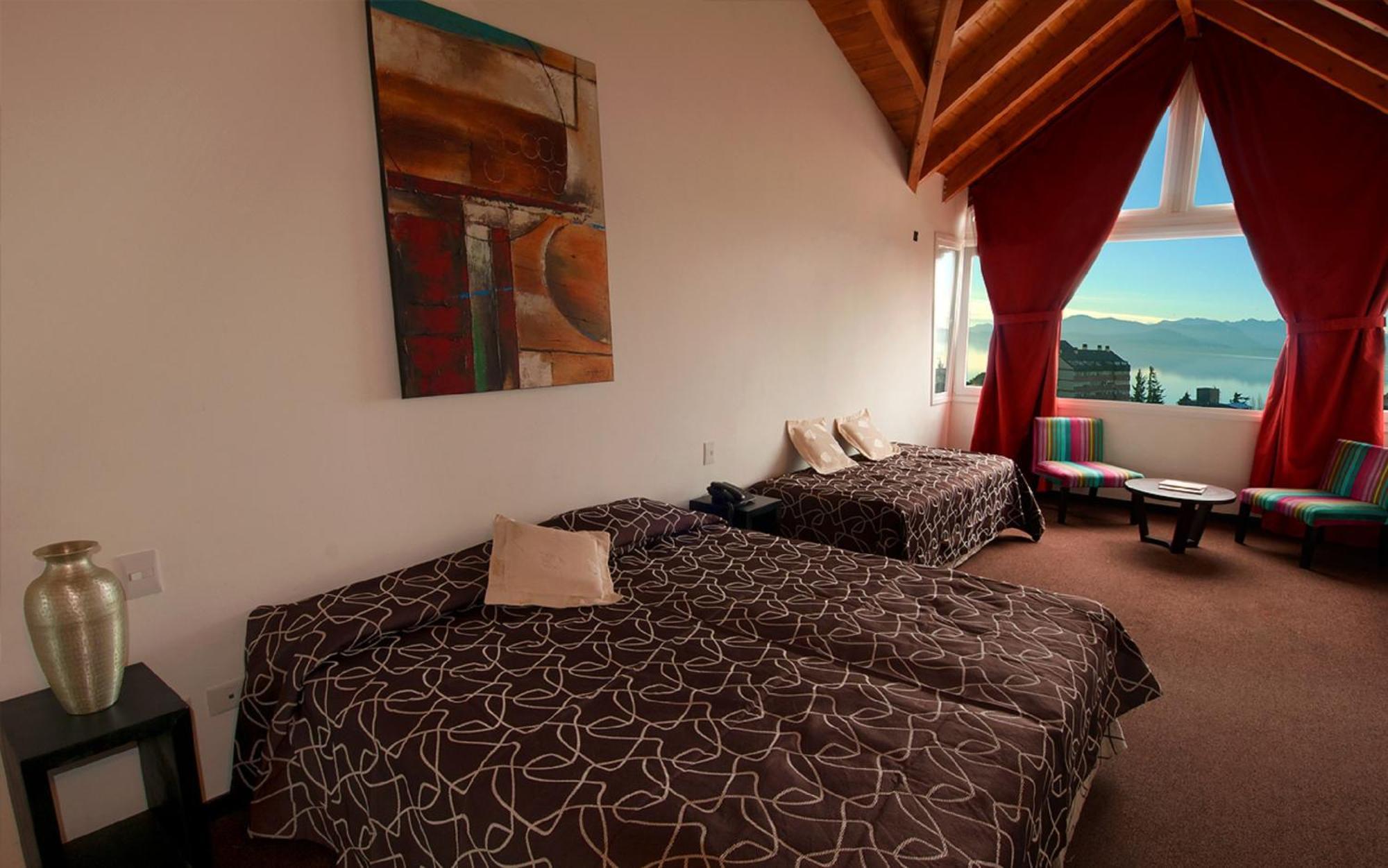 Triple Room with Lake View,336076321:JPEG