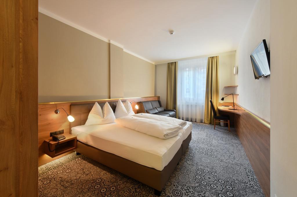 Superior Double Room,1765796977:JPEG