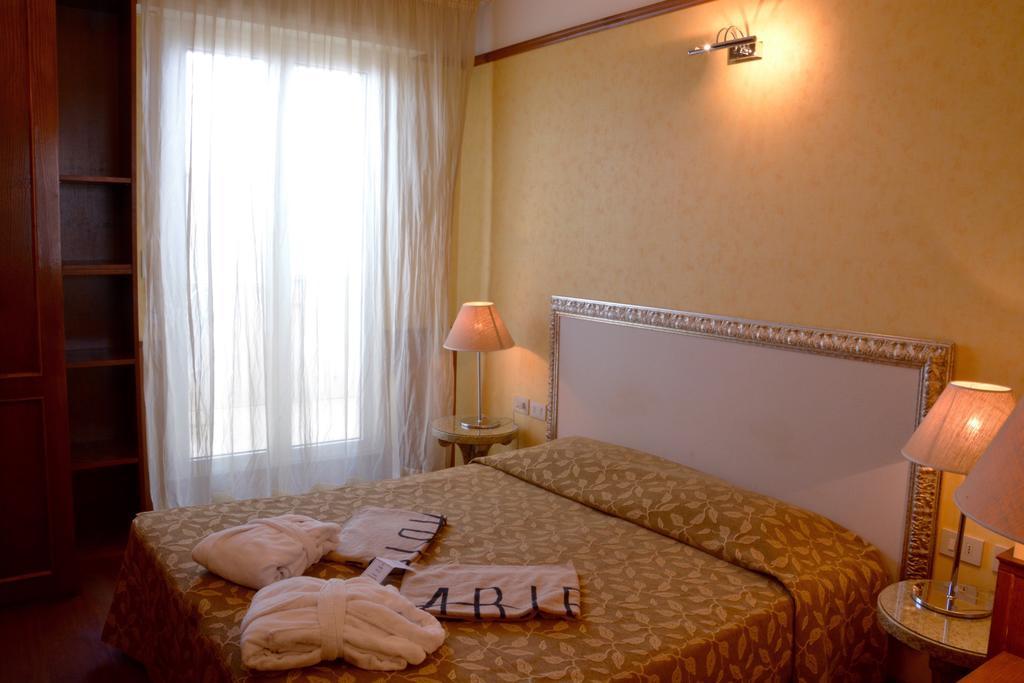 Standard Double Room,942922027:JPEG