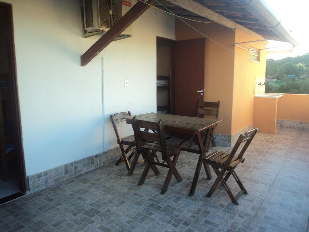 Apartamento com Varanda