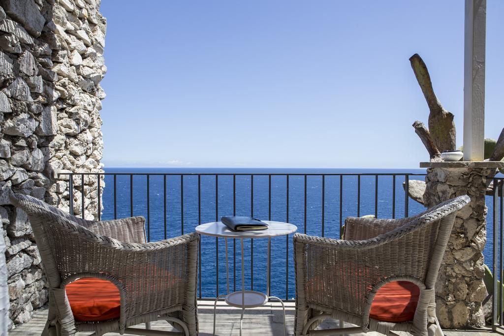 Deluxe Double Room Sea View