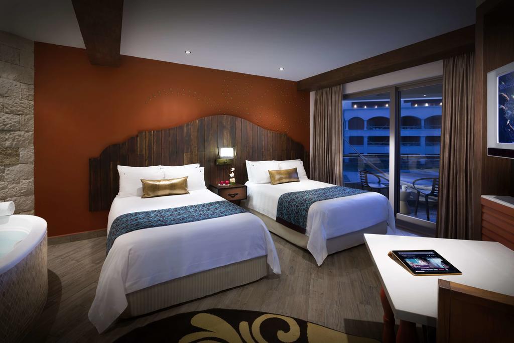 Deluxe Gold Double Beds,1039761301:JPEG
