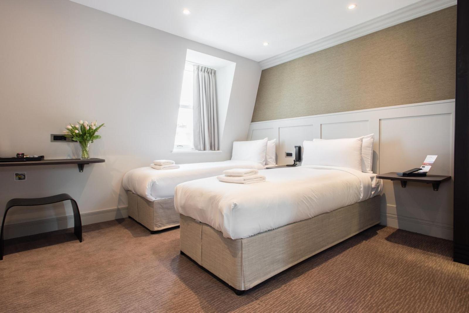 Quarto Twin