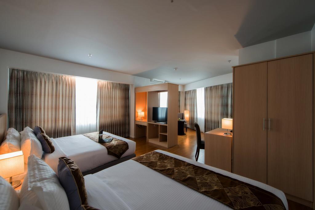Executive Suite