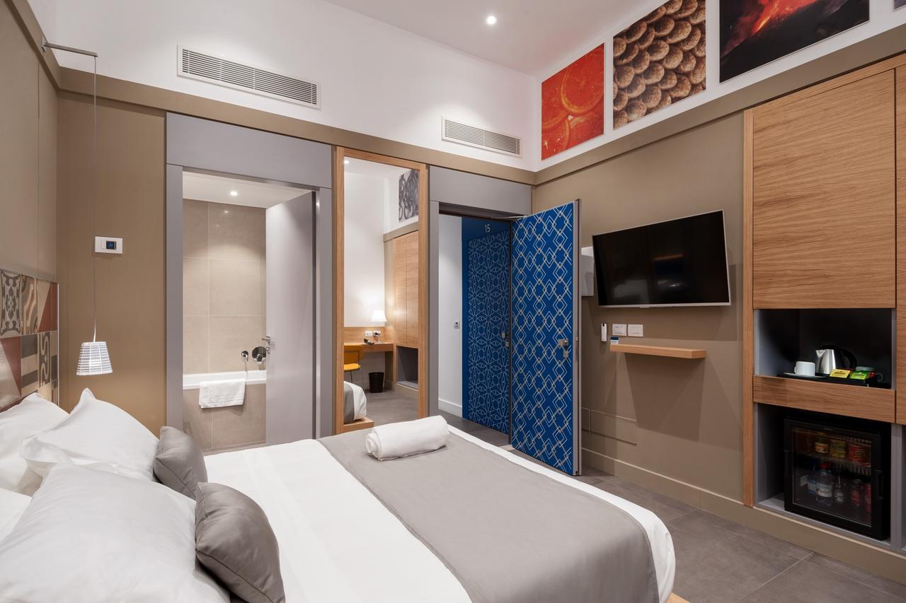Classic Double Room