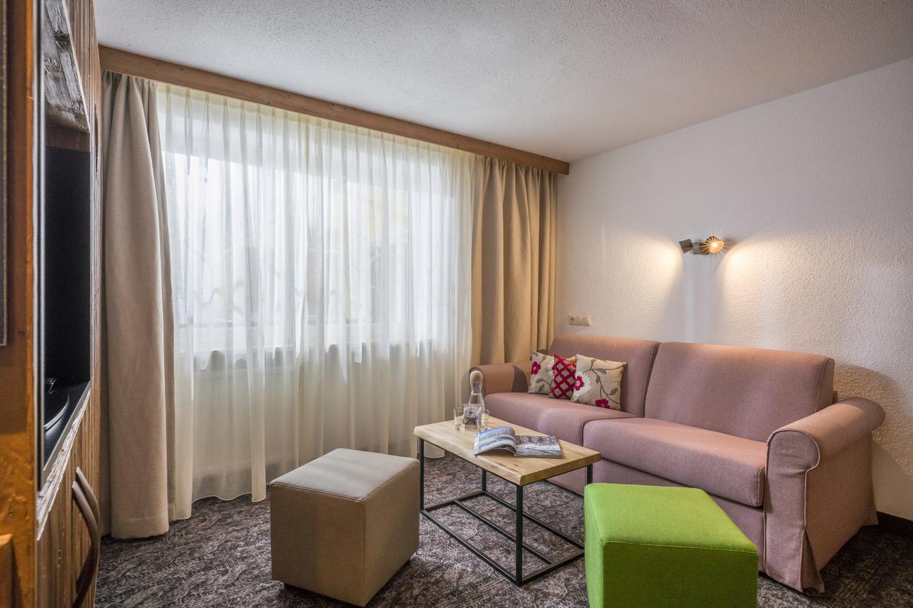 Junior Suite,537763257:JPEG