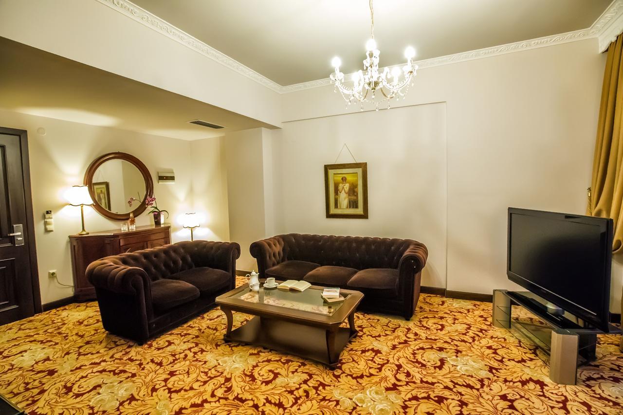 Presidential Suite
