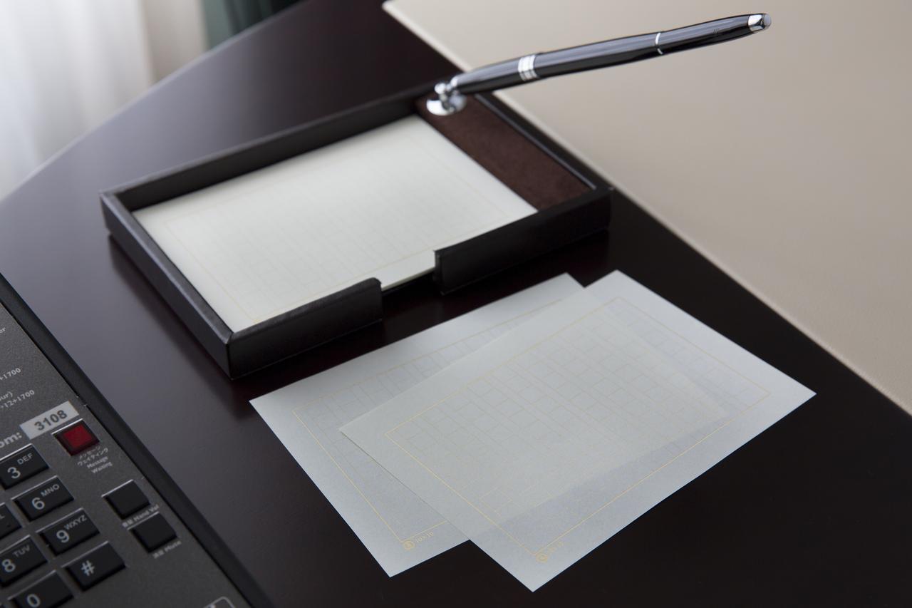 Palace View Premium Deluxe King Room - Non-Smoking