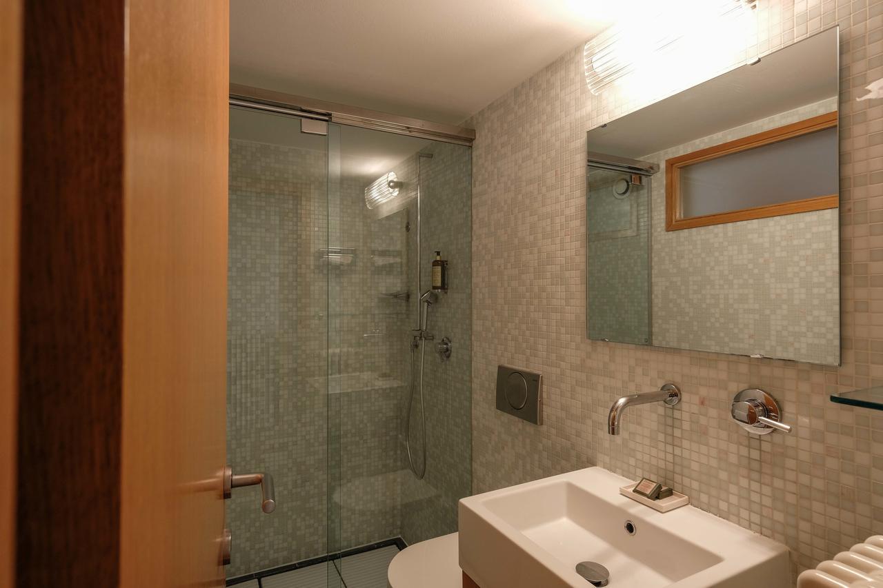 Double or Twin Room Partial Lake View