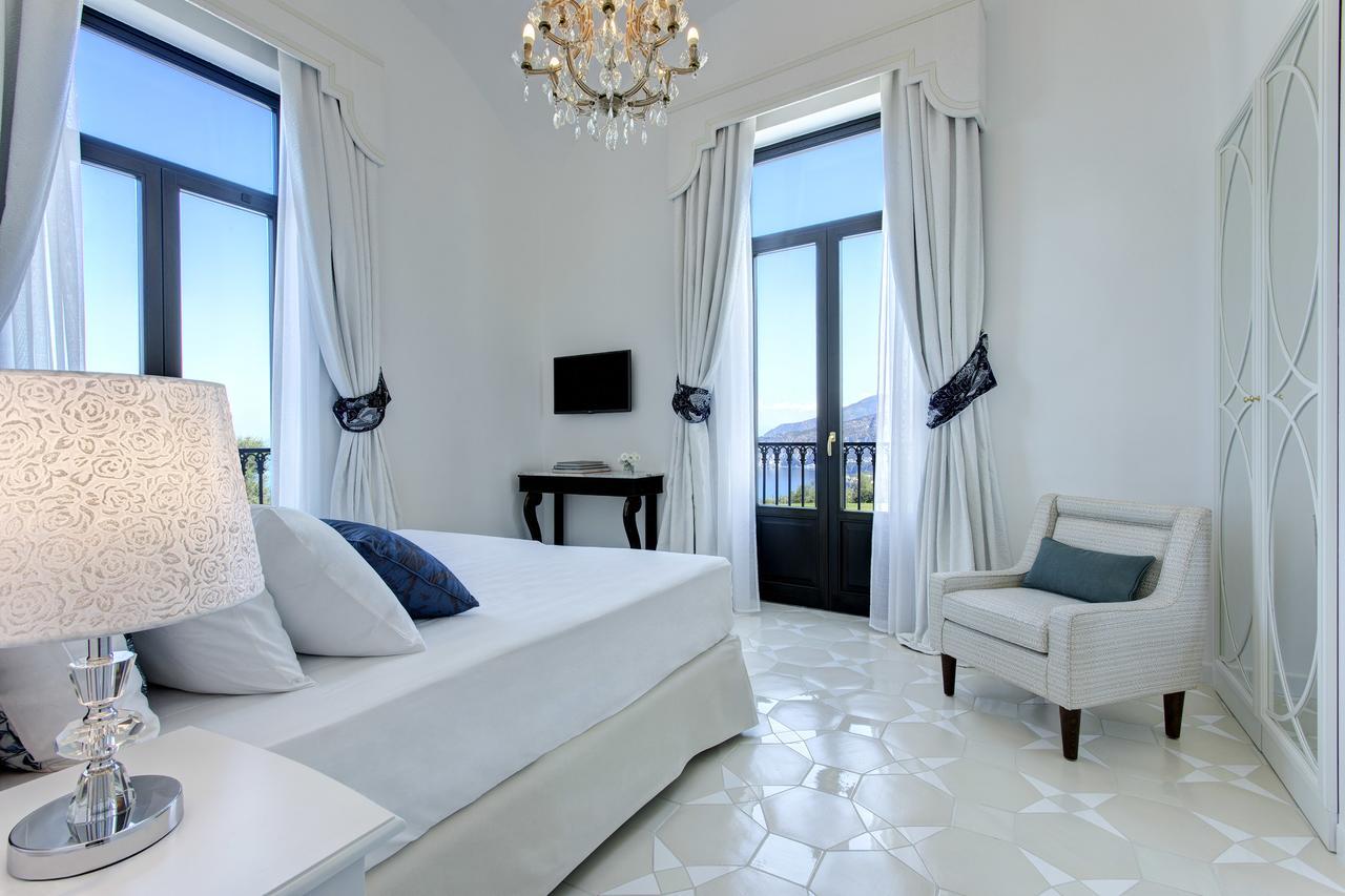Executive Suite Sea View