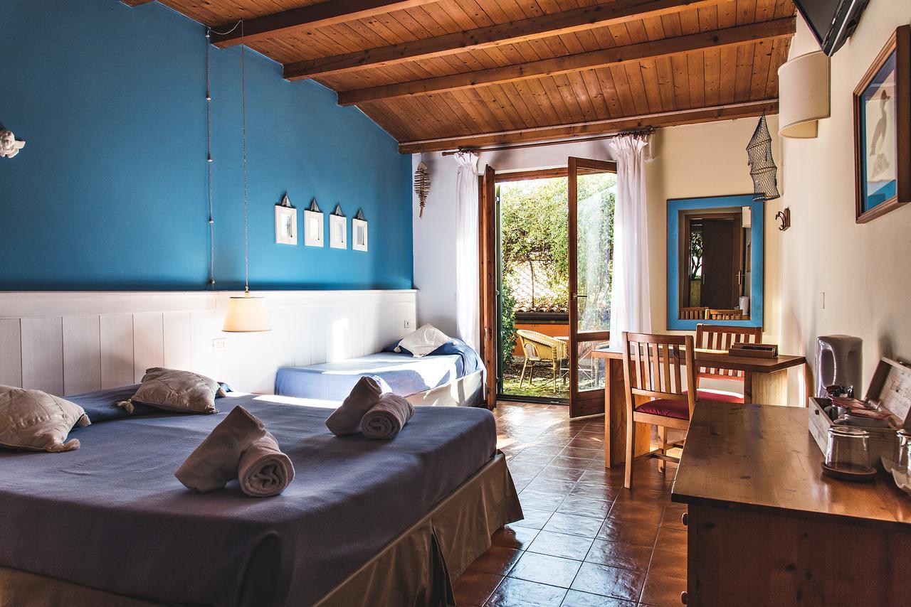 Standard Triple Room Private Garden