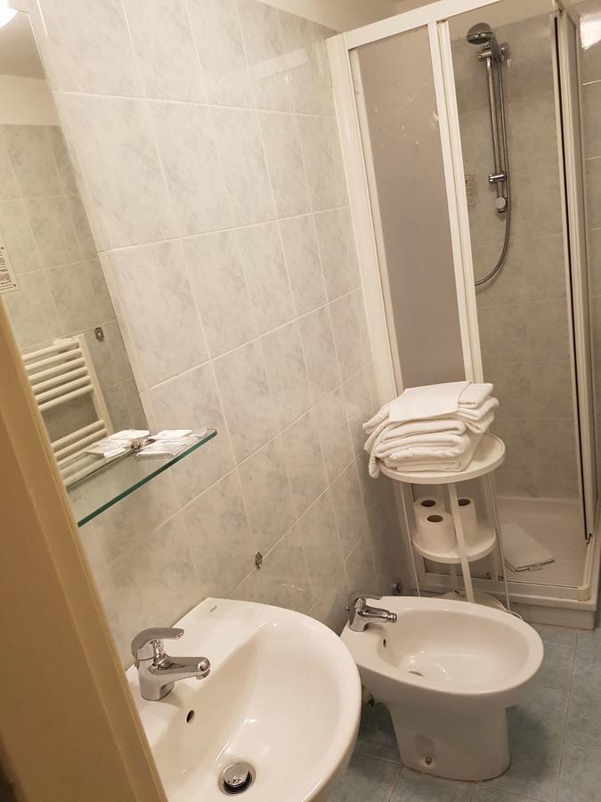 Economy Triple Room