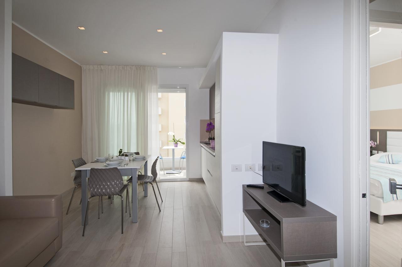 One-Bedroom Apartment,646024623:JPEG