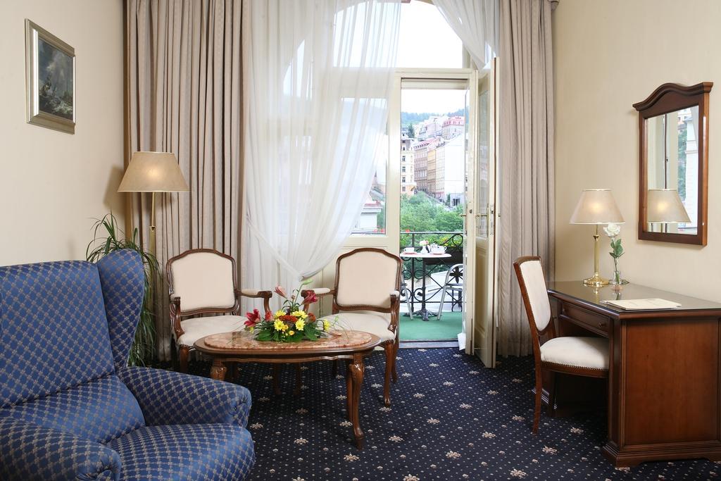 Deluxe Double Room with Balcony,1280827663:JPEG