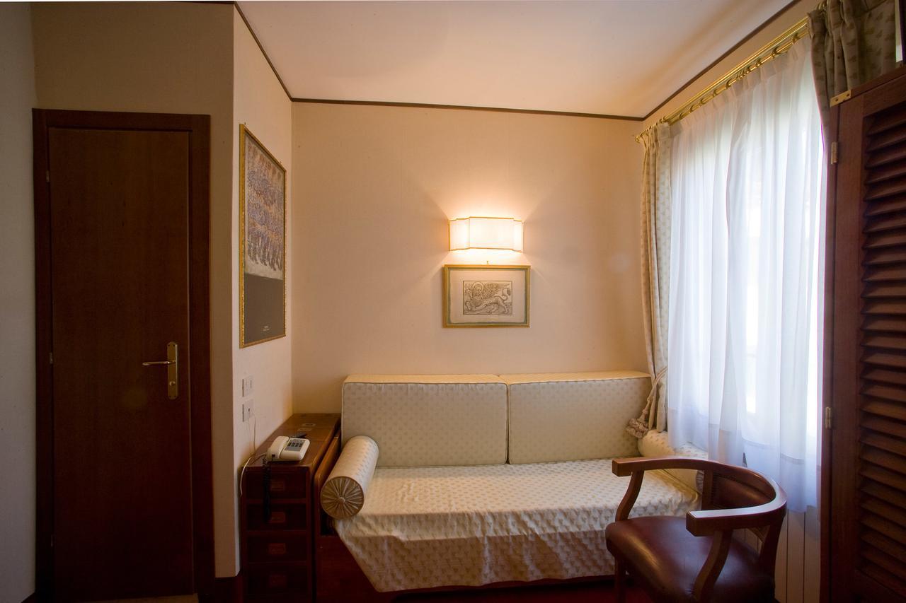 Superior Double or Twin Room Terrace